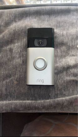 Ring doorbell camera great condition w/free chime
