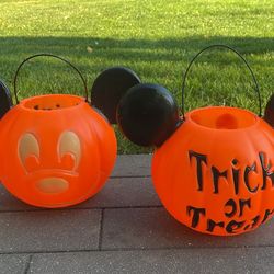 Mickey Minnie Mouse Trick-Or-Treat Vintage Blow Mold, Buckets Candy Garden Planter Party Prop 