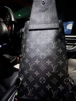 LV Louis Vuitton Men Bag for Sale in Los Banos, CA - OfferUp