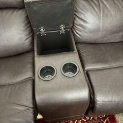 2 Couches/sofa