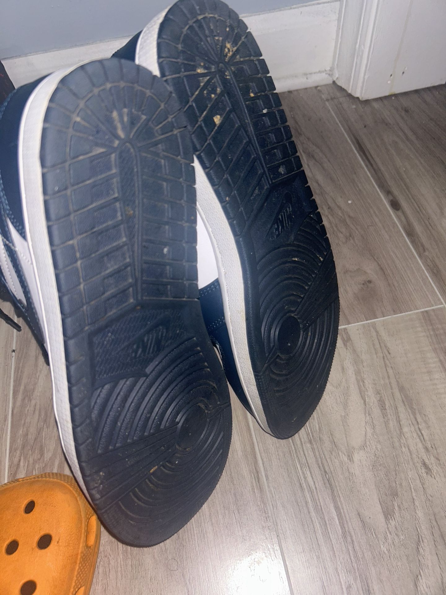 Jordan 1