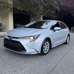 2021 Toyota corolla LE