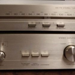 Vintage Marantz Amplifier, AM-FM SteroTurner and 2 Sony S.A.W Super WOOFER Speakers.