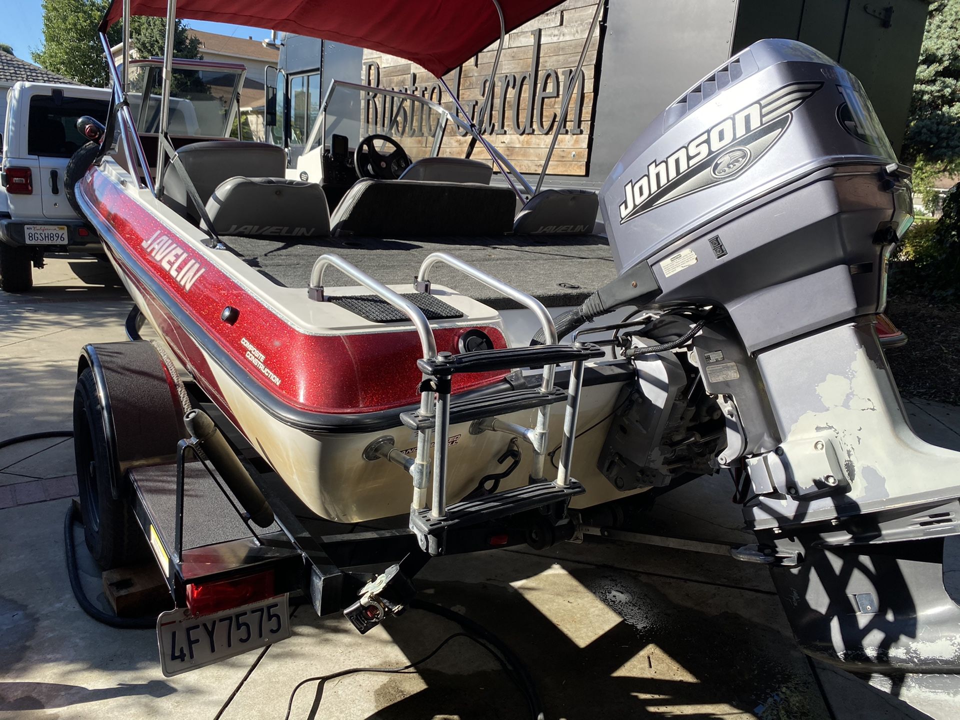 2000 javelin fish and ski boat for Sale in Stockton, CA OfferUp