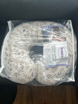 Boppy pillow
