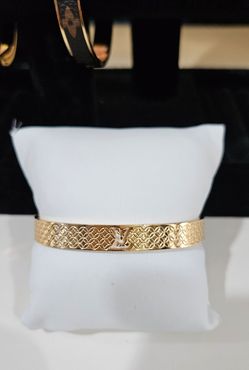 New Braclet Bangel (Jewlery)