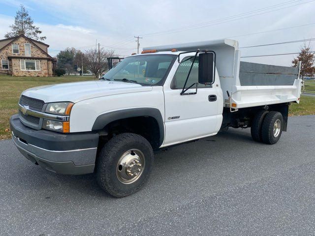 2004 Chevrolet Silverado 3500 Chassis