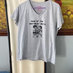 Women’s XL Gildan Shirt