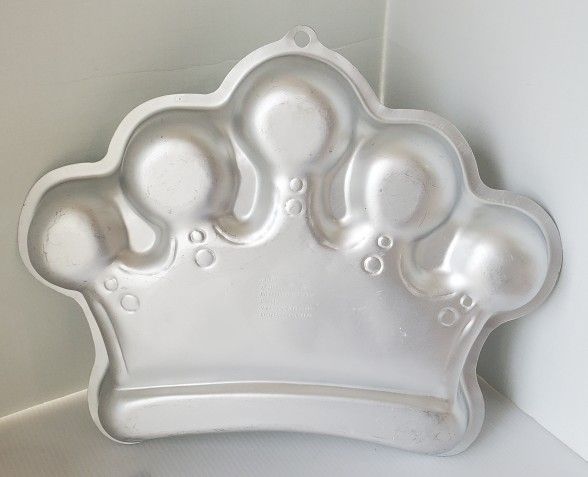 Wilton Cake Pan 2105-1015 Princess Queen King Day Mardi Gras CROWN VTG Birthday Tiara
