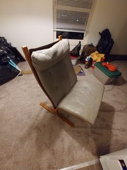 Pair of SIESTA WESTNOFA Lounge Chairs