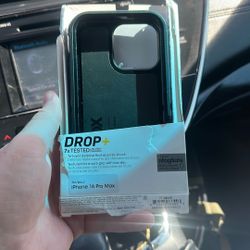 Otter Box Defender Pro iPhone 16 Pro Max