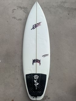 Surfboard - Lost Ripper 5’10” 30.75L