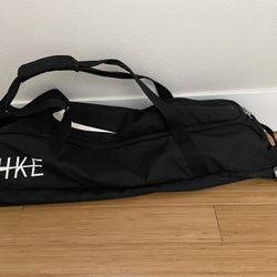 Nike Baseball/Softball Bat and Essentials Bag