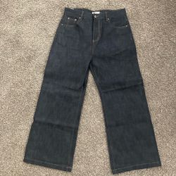 https://offerup.com/redirect/?o=QmFnZ3kuVVM= navy blue salvage, bootcut Jeans