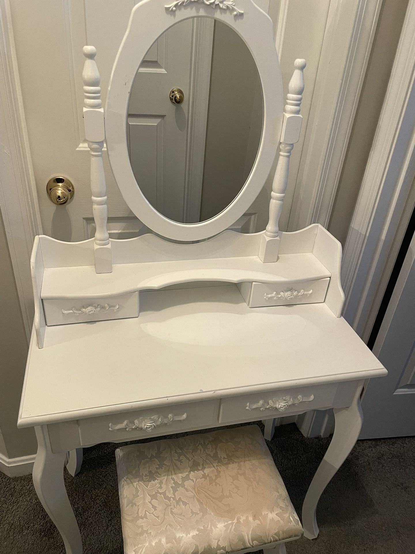 Vanity Table Set, Makeup Dressing Table Set with Oval Mirror, Bedroom Vanity Set w/Cushioned Stool 