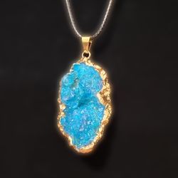 Brand New Dazzling Turquoise Druzy Necklace: Boho Chic Essential! ✨