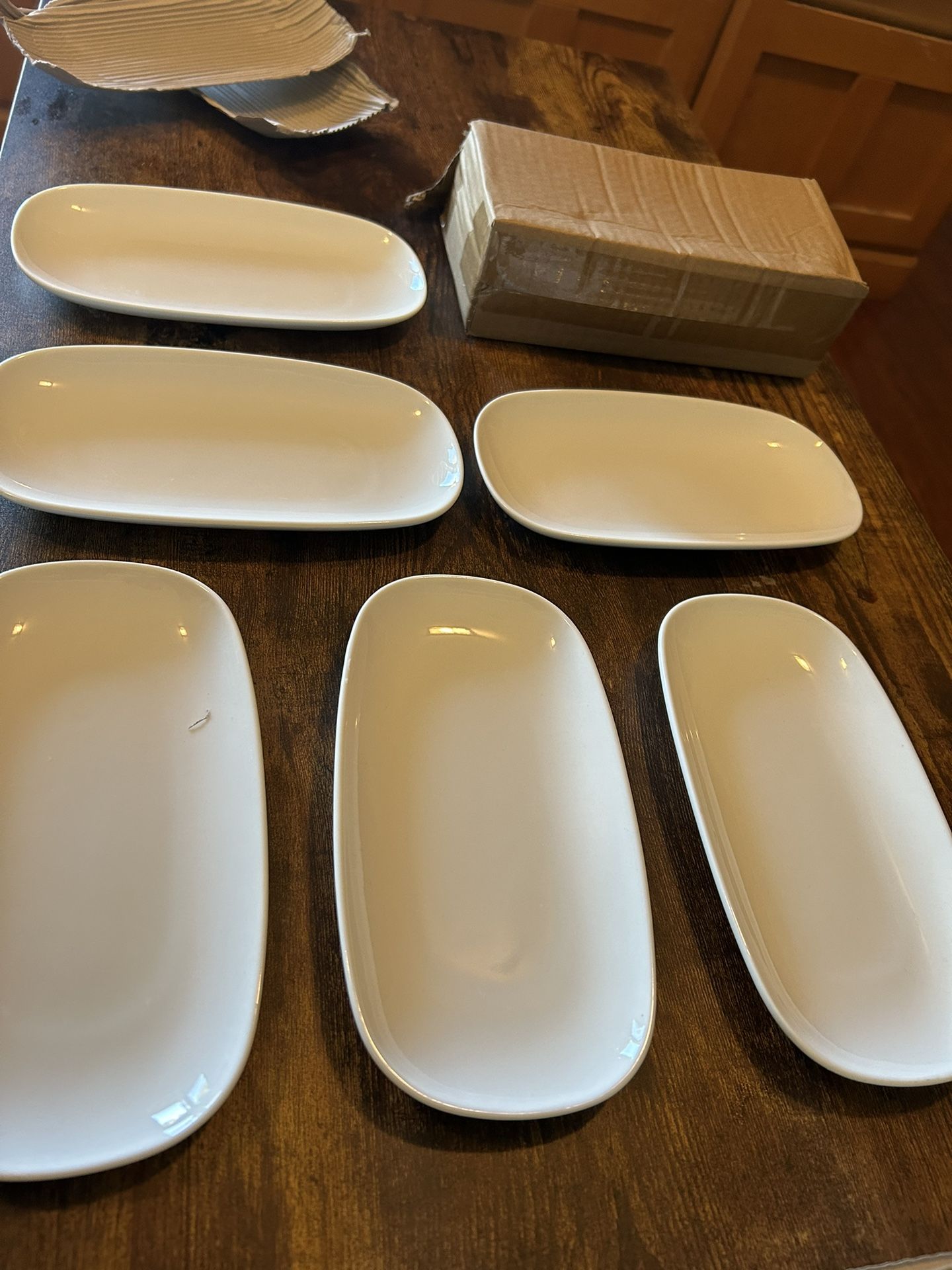 Elegant Dinner / Entertainment Plates