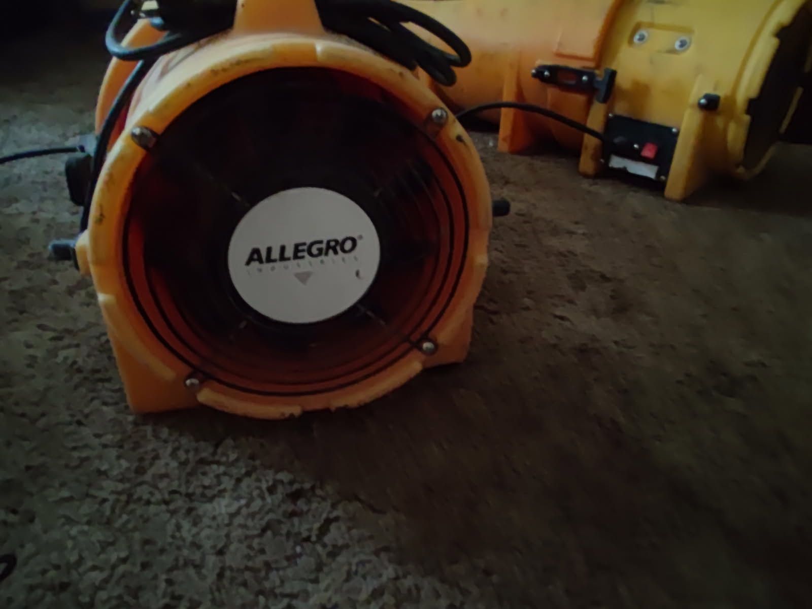 Compact Air Blower 
