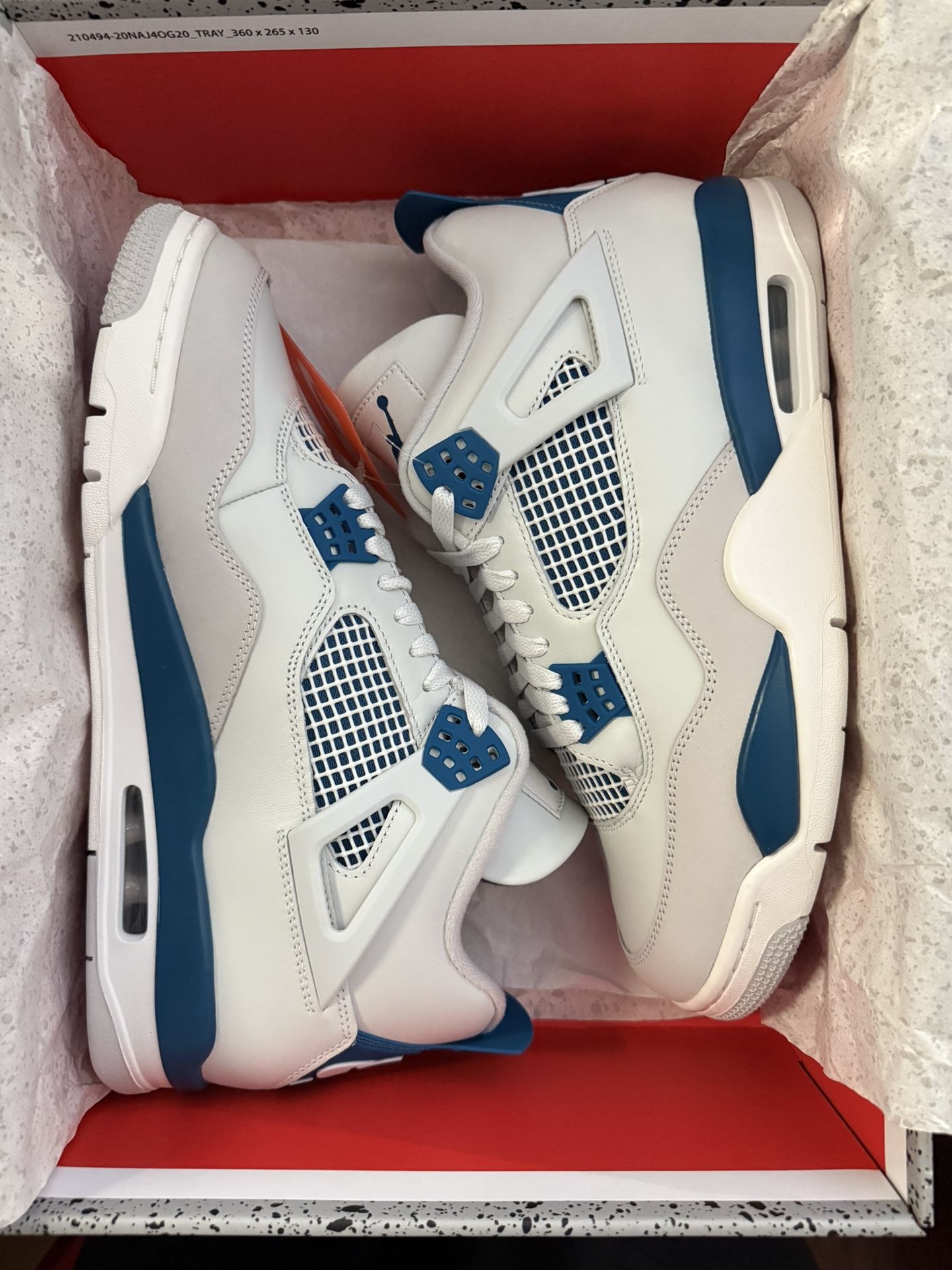 Jordan 4 Military Blue (2024) Size 11M 11.5M *UNDER RETAIL* 🔥 