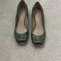 Kenneth Cole Olive Green Dress Shoe Size 8