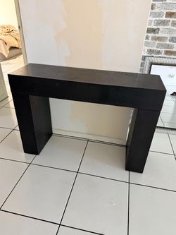 Free decor table