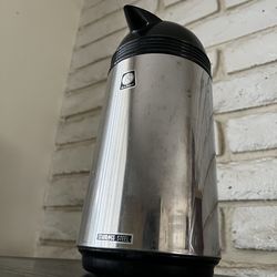 Stainless Steel Thermal Coffee Carafe – Insulated Hot/Cold Pitcher