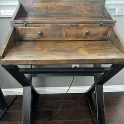 Desk-World Market 