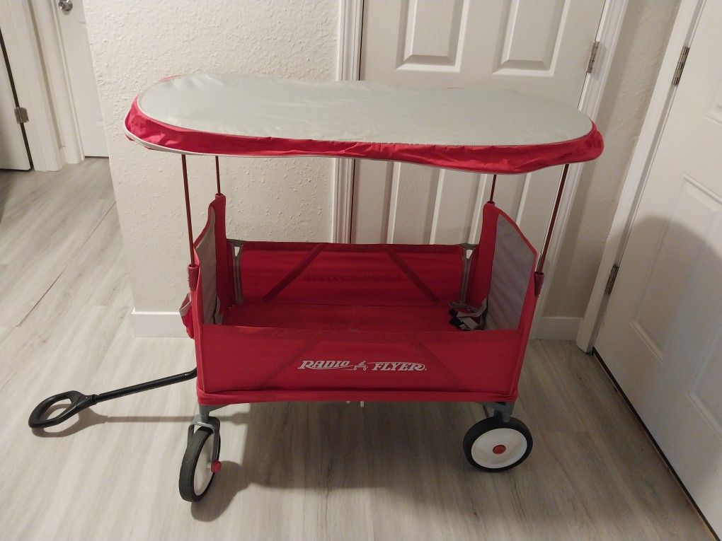 Radio Flyer Wagon With Canopy