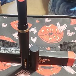 Mac Valvet Lipstick 