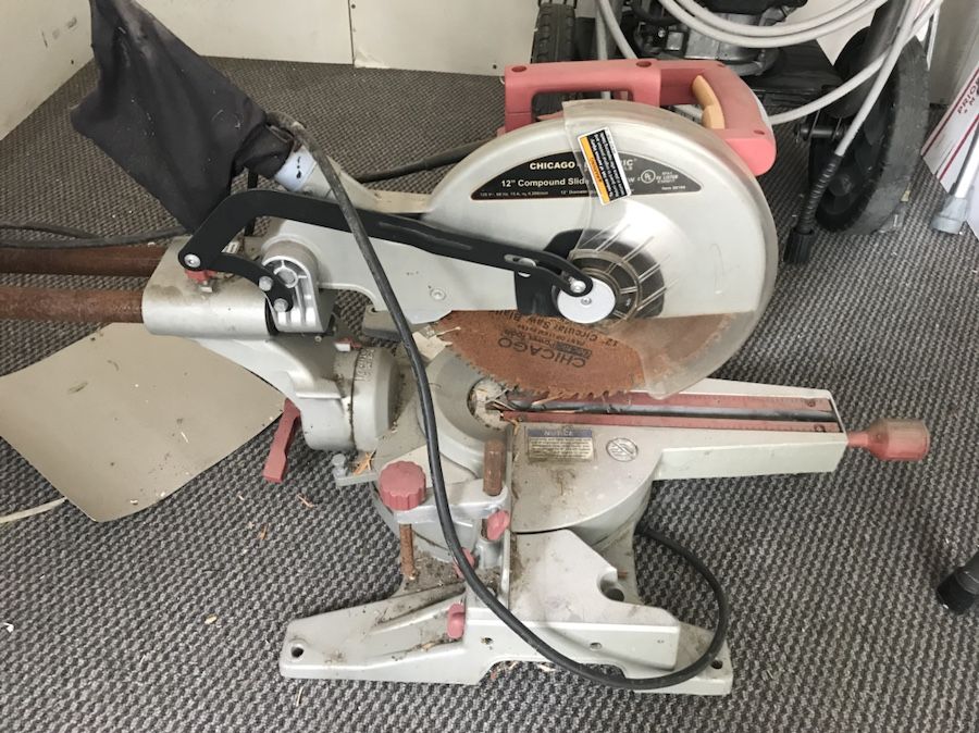 みんと⭐︎プロフィール必読 MODERN NEW BLACK QUEEN BED ON SALE ONLY $399. KING BED $499