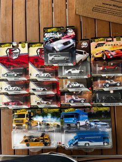 Hot wheels premium Cars & Transport sets