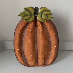 Fall Standing Pumpkin - Battery Lit