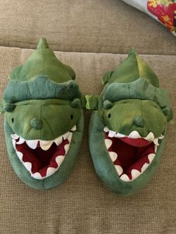 Children’s Cat & Jack Green Alligator Scuff Slippers