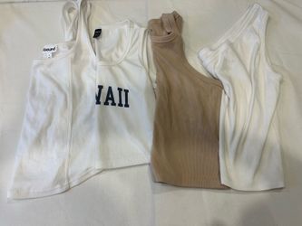 Women tank bundle size medium