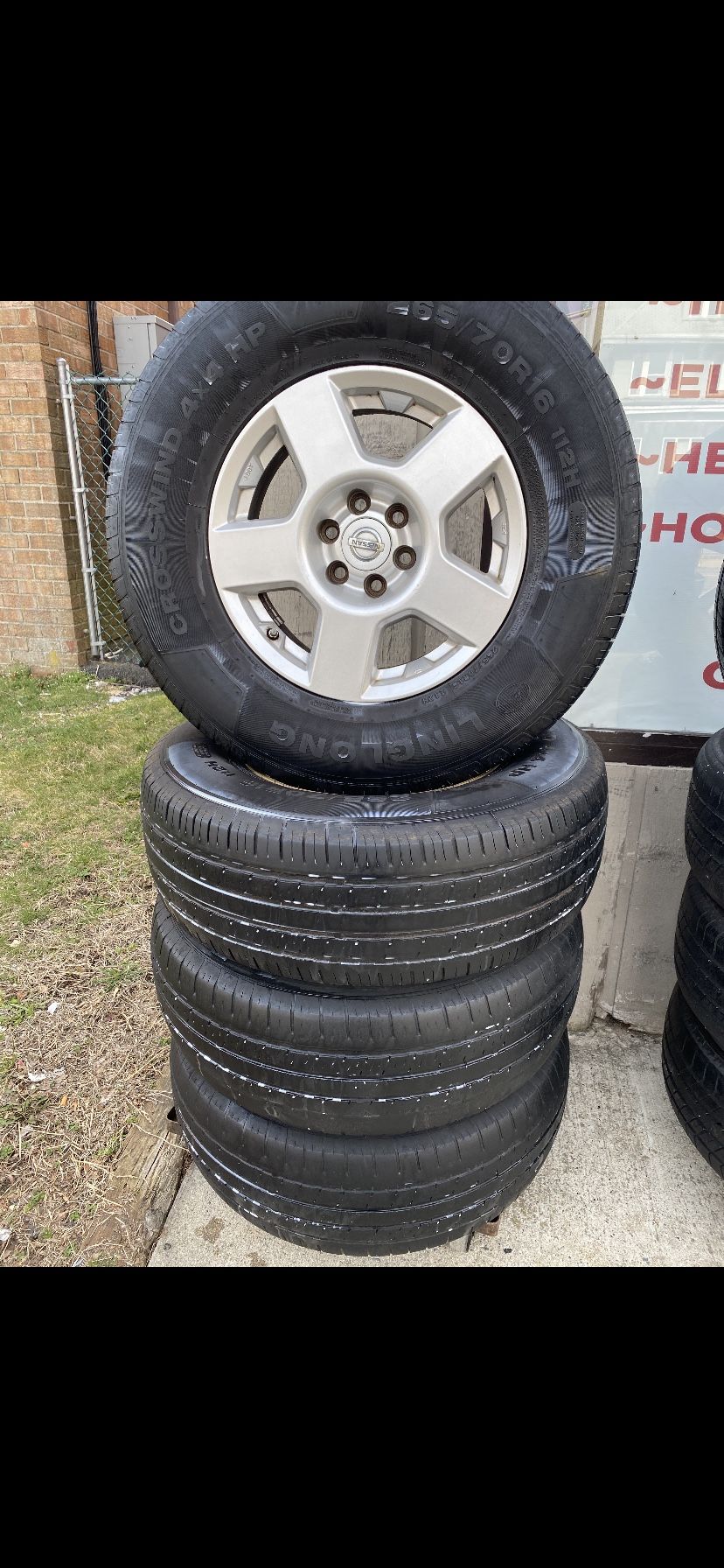 16” Nissan rims 6 lugs