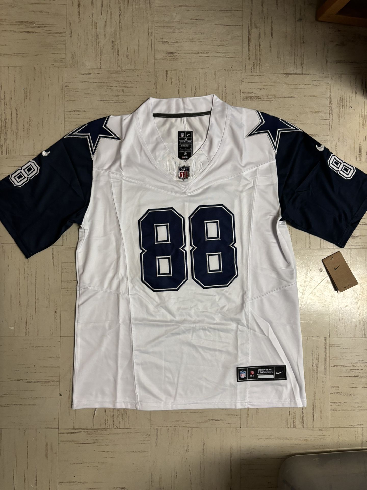 Dallas Cowboys Ceedee Lamb jersey 
