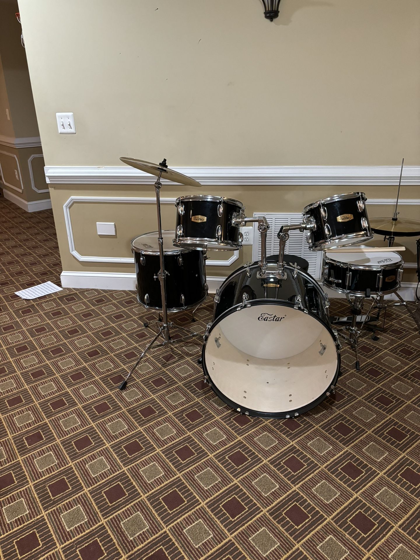 Full drum set 7 pieces