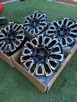 22 inches Chevy Silverado gmc sierra wheels Denali Tahoe avalanche suburban