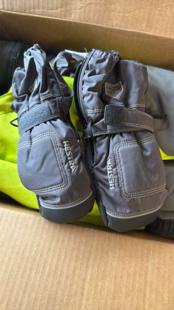 Youth 5 hestra mittens