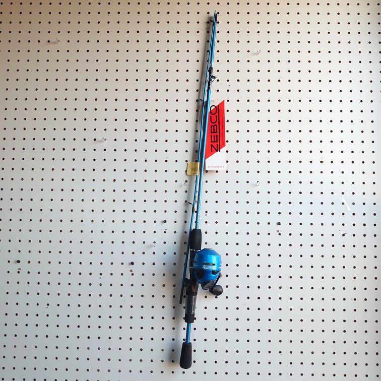 Zebco Slingshot Spincast Reel and Fishing Rod Combo, Blue


