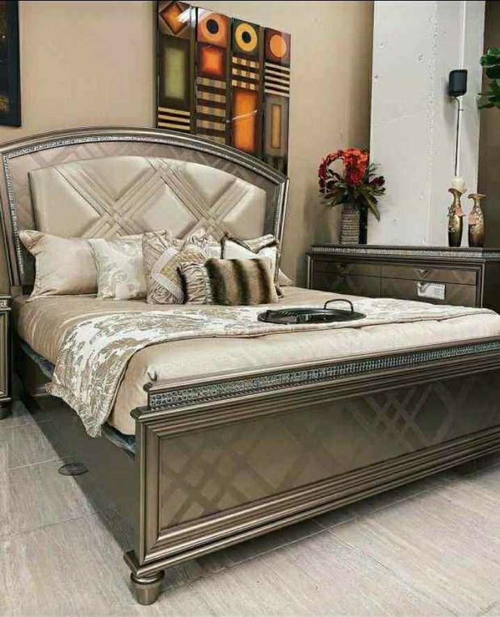 🌟🌟CRYSTAL GOLD LED PANEL BED AND BEDROOM SET🌟🌟KING $3849//QUEEN $3649//🌟🌟FİNANCİNG AVAILABLE 👌NO CREDIT NEEDED 