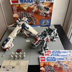 LEGO Star Wars: Republic Dropship with AT-OT Walker (10195)