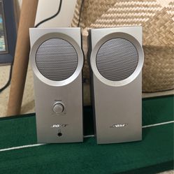 Bose Speaker Set Of 2