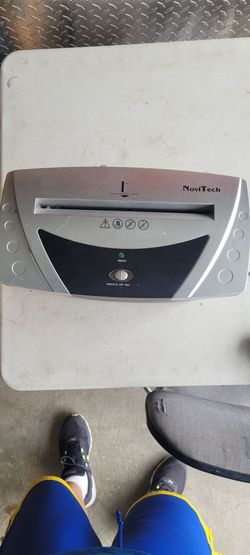 Paper shredder