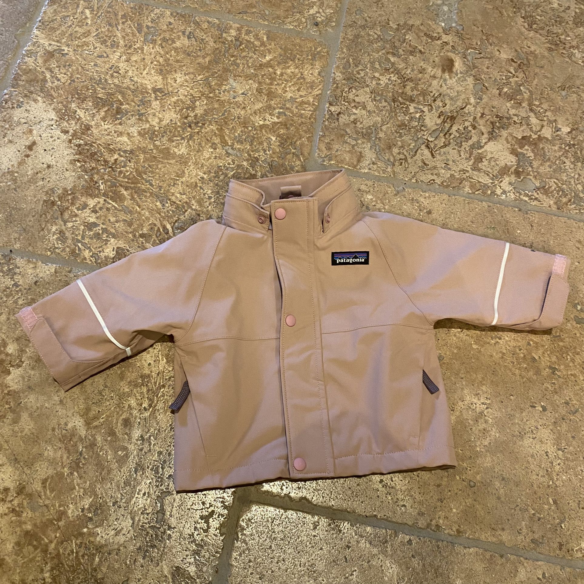 PATAGONIA Baby Girl Pale Pink H2NO Rain Jacket Size 3-6 Months