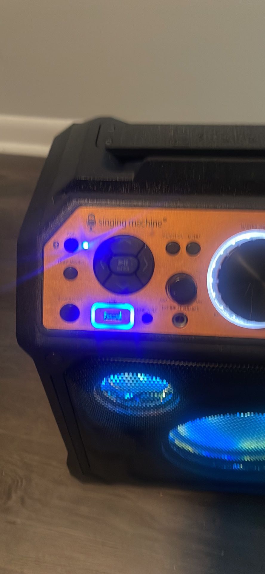 Karaoke Singing Machine 