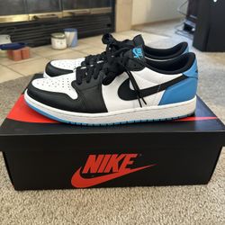 Air Jordan 1 Retro Low Og “UNC” Size 11.5