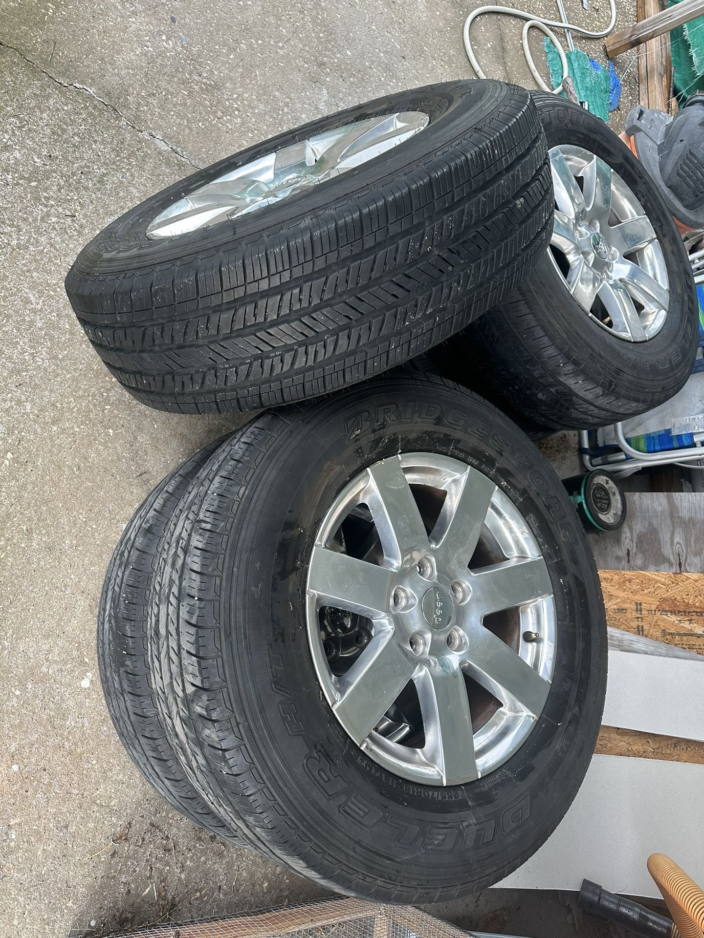 Jeep Wheels/Tires
