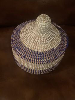 HAND WOVEN BASKET FROM GHANA