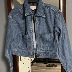 Woman’s Short Jean Jacket - Small